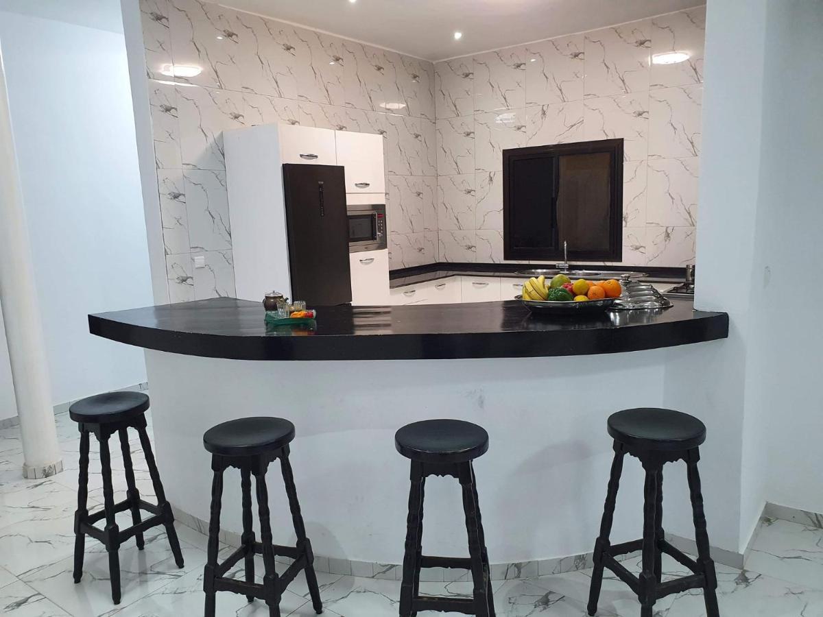 La Baraka, Extravagant Villa For 8 With Pool In Saly Gandigal Екстериор снимка